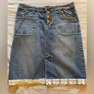 Vintage Denim Skirt!